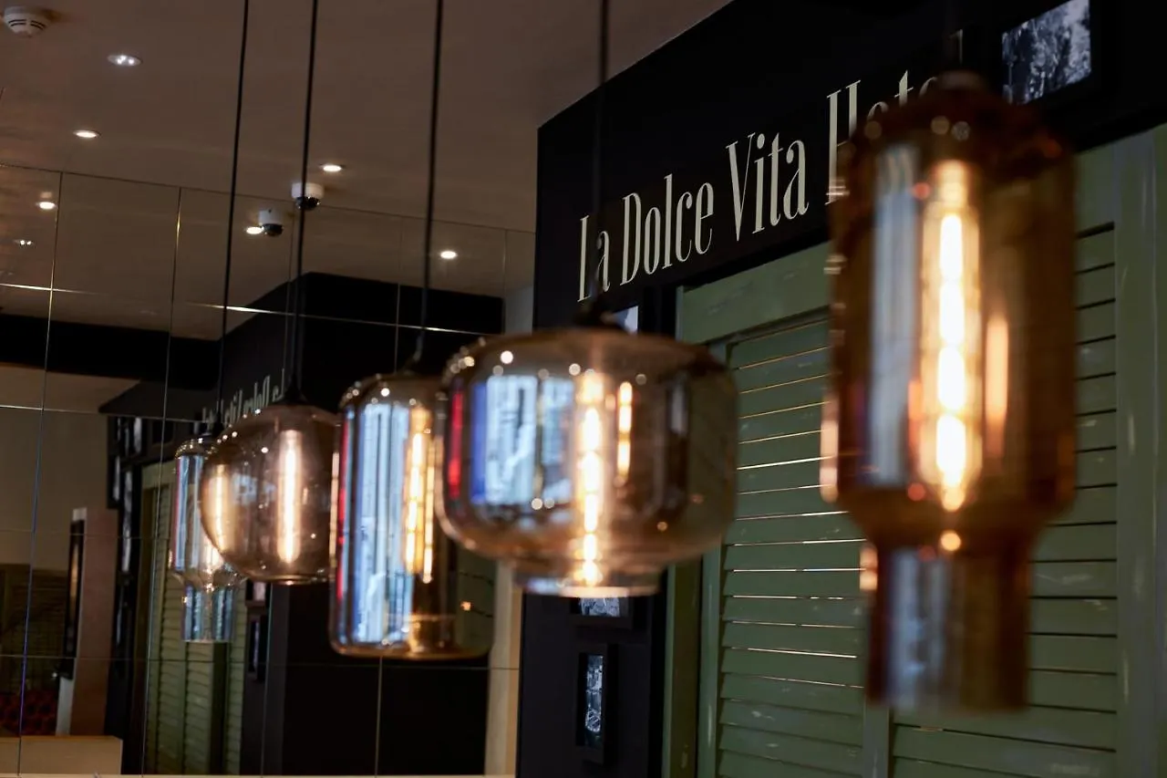 Hotel Gio Munich 4*,